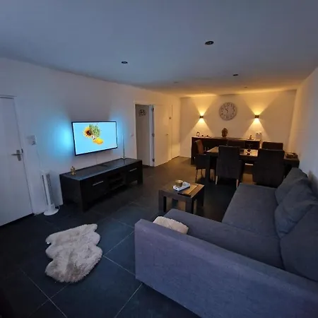 Happy Bed & Breakfast